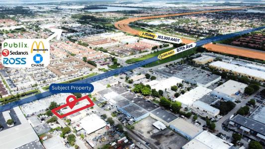 2757 W 77th Pl, Hialeah, Florida 33016, USA