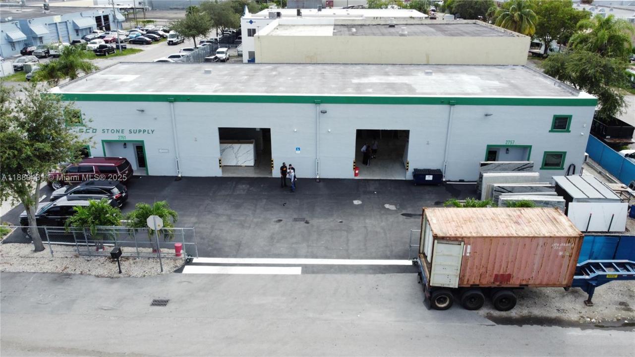 2757 W 77th Pl, Hialeah, Florida 33016, HOA KỲ