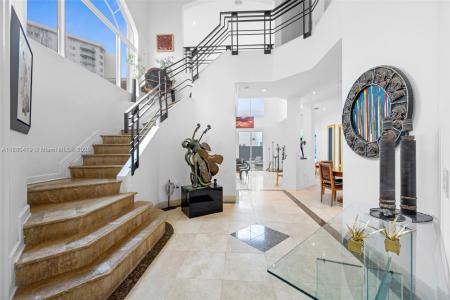 19460 39th Ct 19460, Sunny Isles Beach, Florida 33160, USA