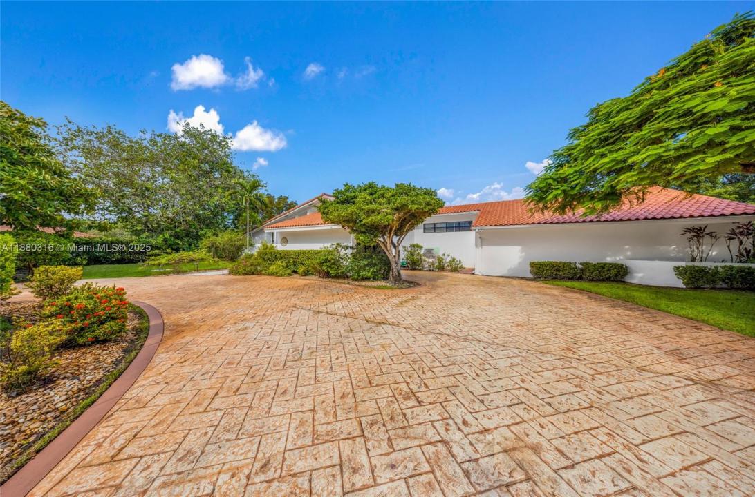 10204 SW 96th Ct, Miami, Florida 33176, USA