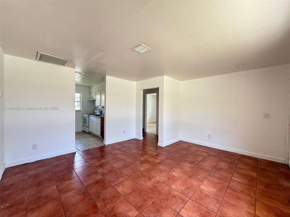 1703 Palm Drive A, Fort Myers, 佛罗里达州 33907, 美国