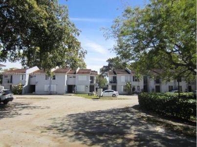 3901-3940 NW 76th Ter, Davie, Florida 33024, Estados Unidos