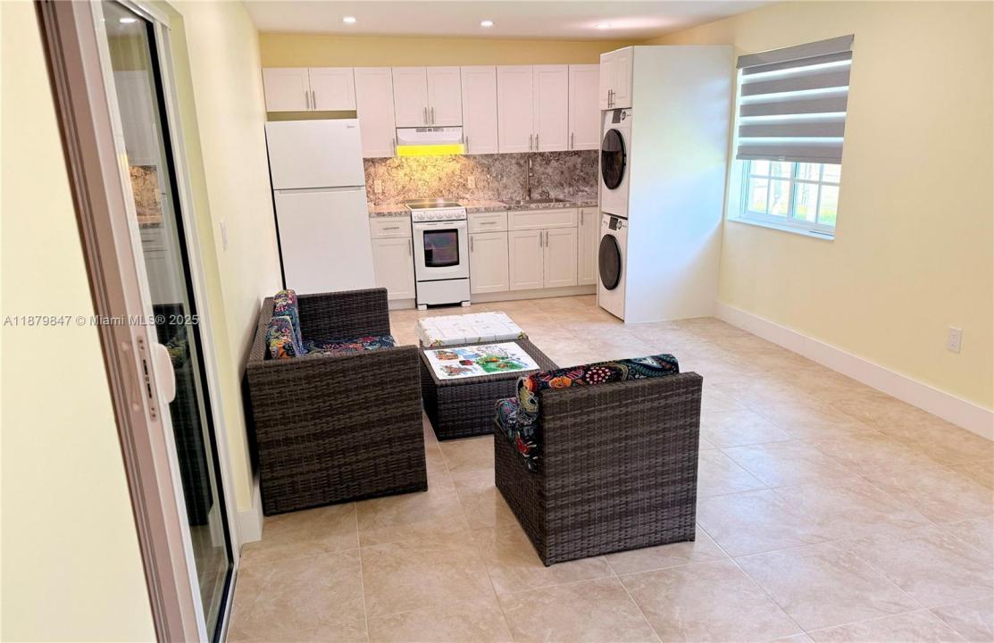10985 SW 138th St 1, Miami, Флорида 33176, Соединенные Штаты