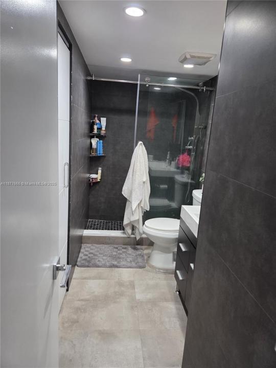 9320 Fontainebleau Blvd 513, Miami, Florida 33172, Estados Unidos