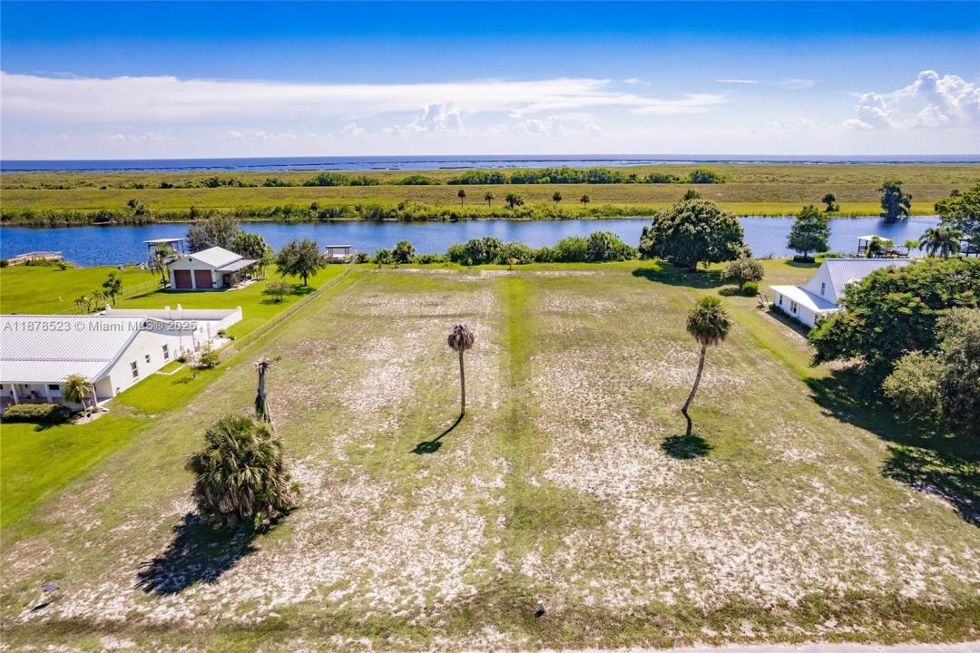 13060 US HIGHWAY 441 SE, Okeechobee, Floride 34974, États-Unis
