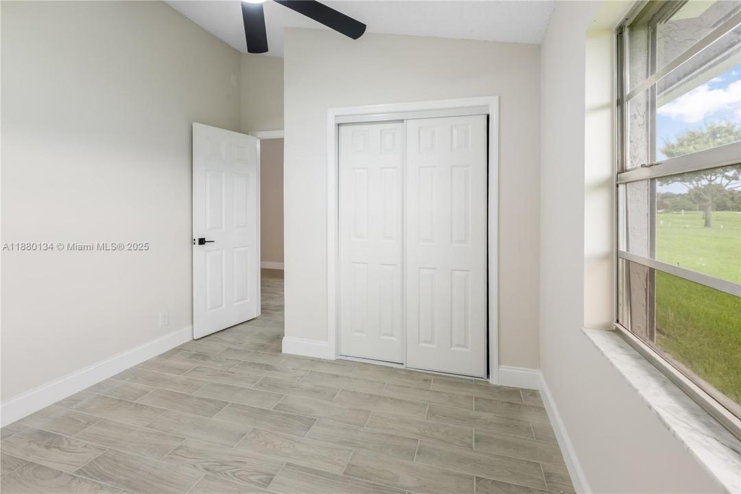 5284 Tiffany Anne Cir, West Palm Beach, Florida 33417, Stati Uniti