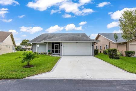 5284 Tiffany Anne Cir, West Palm Beach, Florida 33417, USA