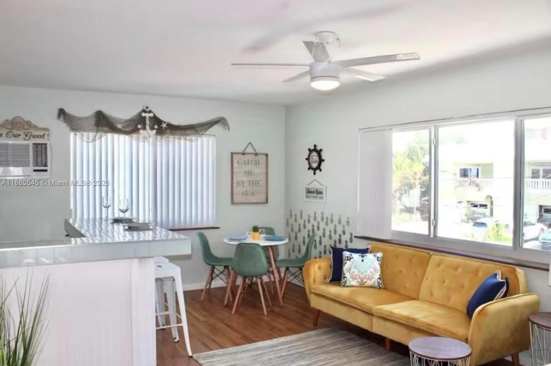 316 Walnut St 2, Hollywood, فلوريدا 33019, الولايات المتحدة