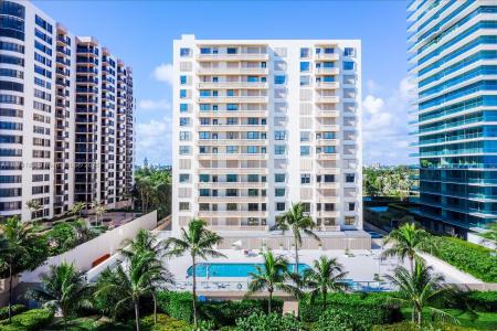 10185 Collins Ave 917, Bal Harbour, Florida 33154, USA