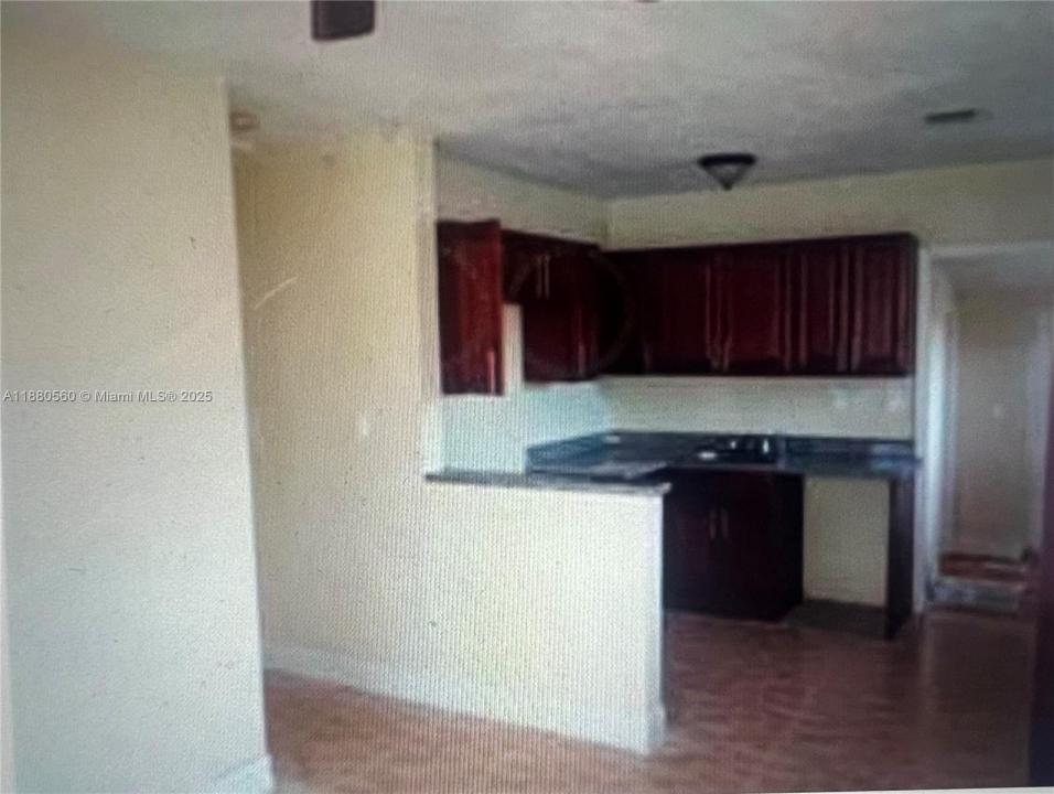931 NW 34th Way, Lauderhill, פלורידה 33311, ארצות הברית של אמריקה 