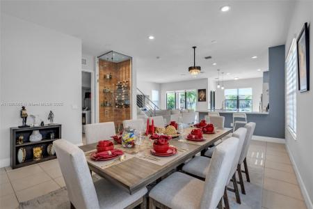3332 W 95th Ter 3332, Hialeah, Florida 33018, HOA KỲ