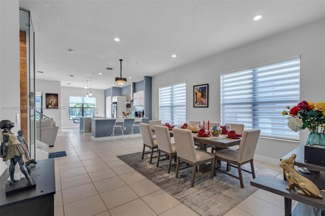 3332 W 95th Ter 3332, Hialeah, Floride 33018, États-Unis