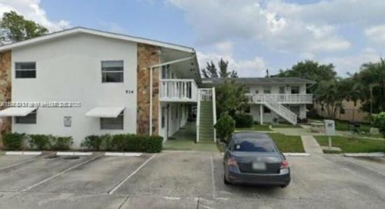 514 S C St 4, Lake Worth, Florida 33460, USA