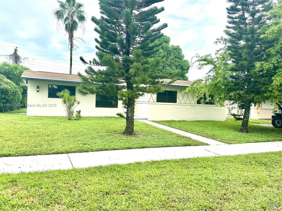 1420 NW 174th St, Miami Gardens, Флорида 33169, Соединенные Штаты