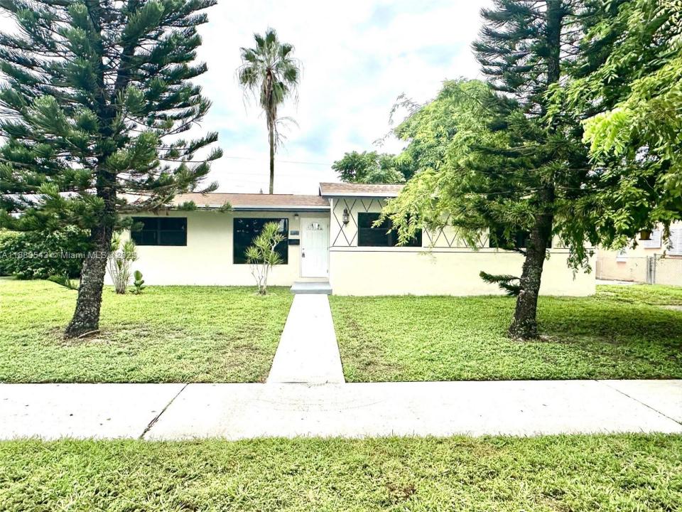 1420 NW 174th St, Miami Gardens, Флорида 33169, Соединенные Штаты