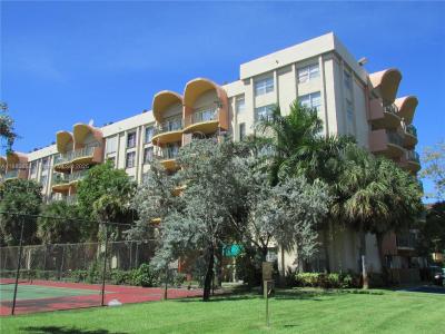 9360 Fontainebleau Blvd 413, Miami, Florida 33172, USA