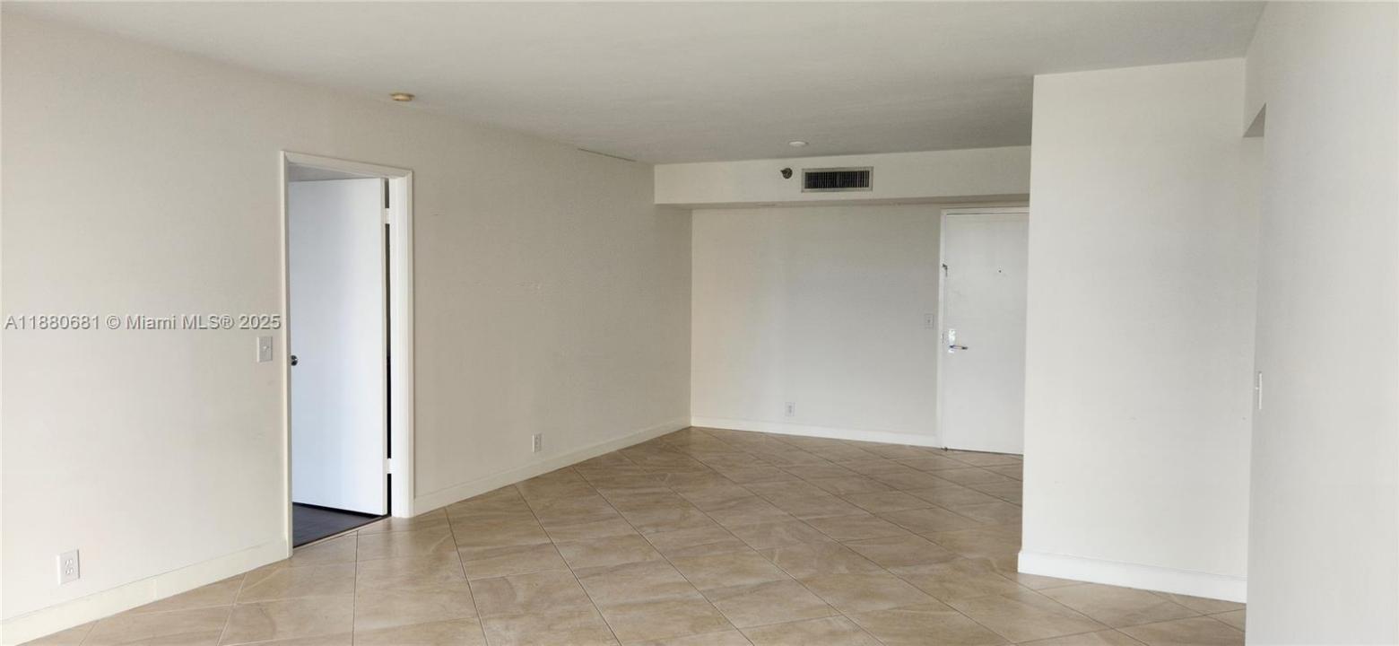3300 NE 191st St 614, Aventura, Florida 33180, HOA KỲ