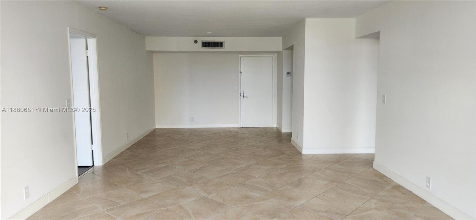 3300 NE 191st St 614, Aventura, Florida 33180, HOA KỲ