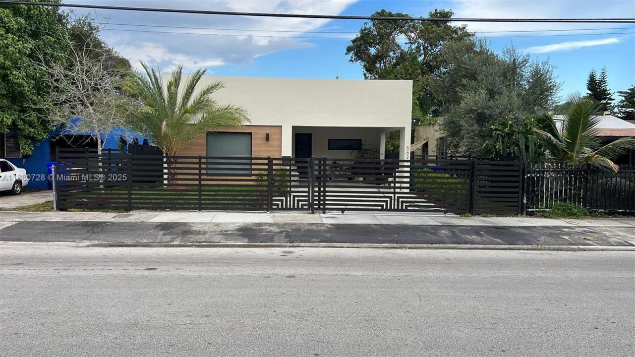 5621 NW 11th Ave, Miami, Floride 33127, États-Unis