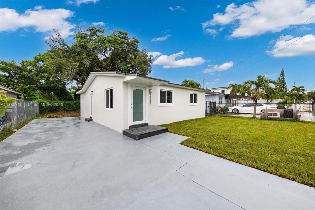 2951 NW 47th St, Miami, フロリダ 33142, アメリカ合衆国