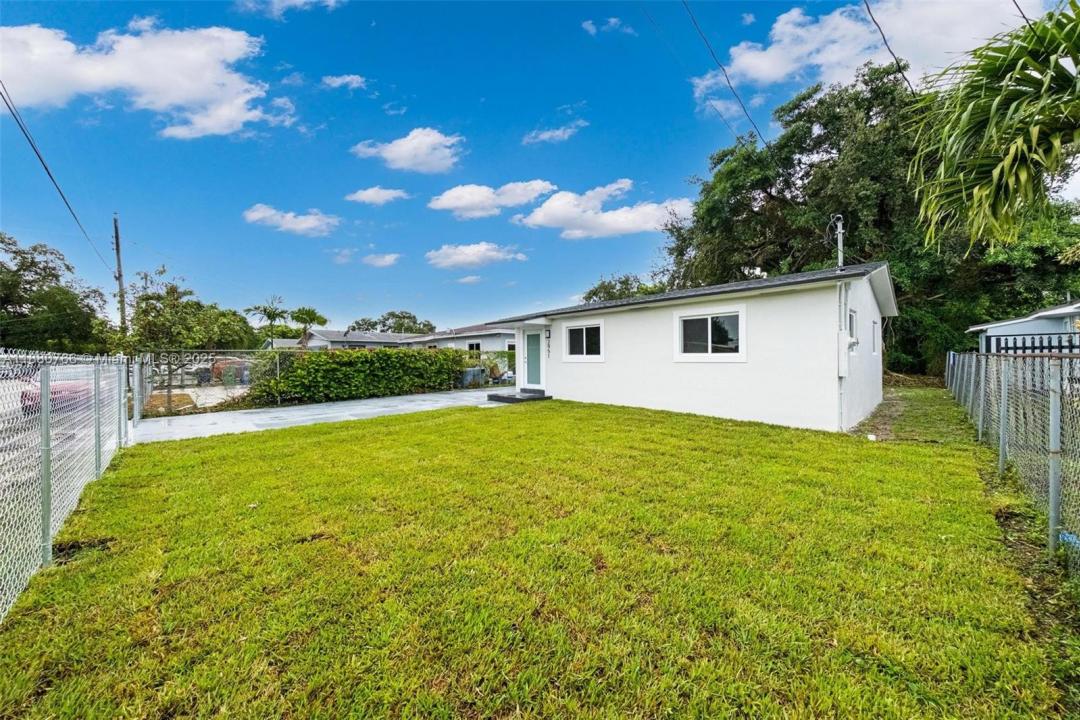 2951 NW 47th St, Miami, フロリダ 33142, アメリカ合衆国