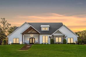 264 Southern Lake Drive, Texarkana, Texas 75501