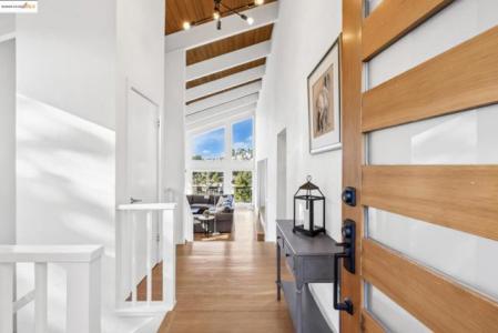 Villanova Dr, Oakland, Kaliforniya 94611, Amerika Birleşik Devletleri