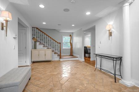 87 Arleigh Road, North Hempstead, Nova Iorque 11021, Estados Unidos