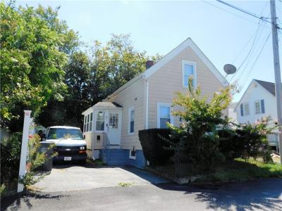 176 Archambault Avenue, West Warwick, Rhode Island 02893, HOA KỲ