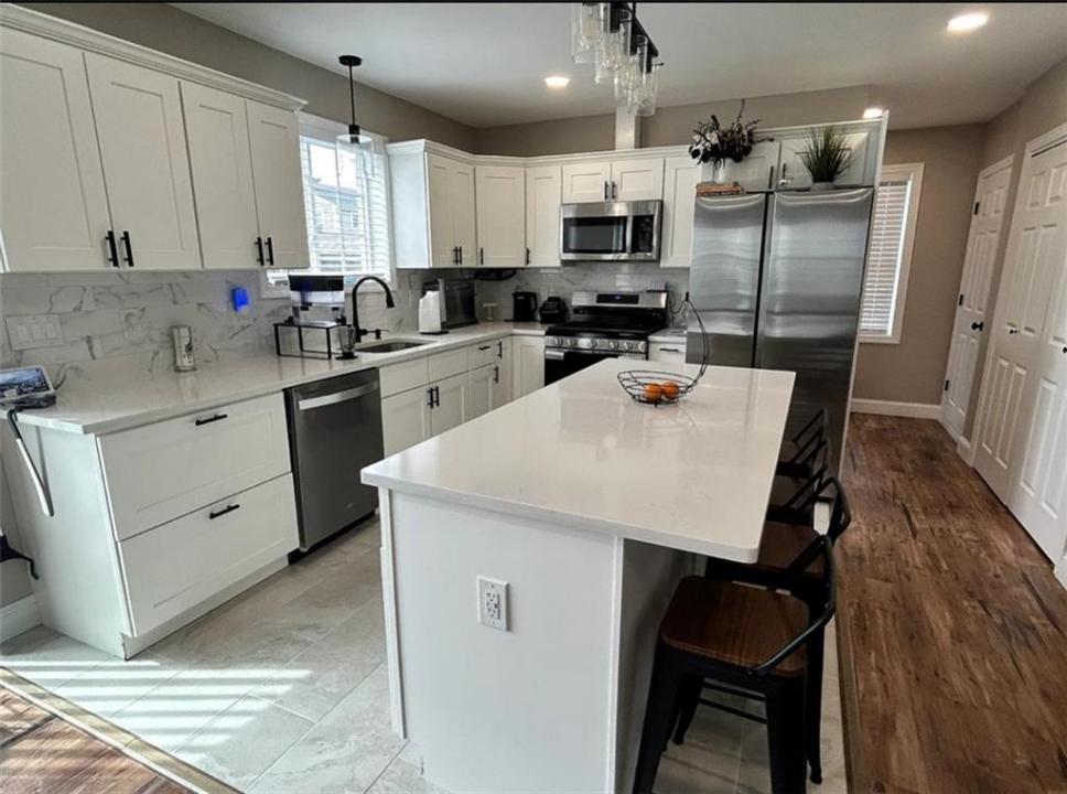 2 Carson Street, Pawtucket, Rhode Island 02860, USA