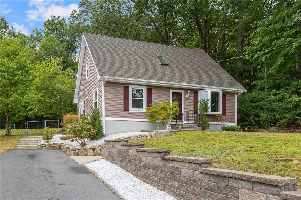 105 Miles Avenue, Woonsocket, Род Айленд 02895, Соединенные Штаты