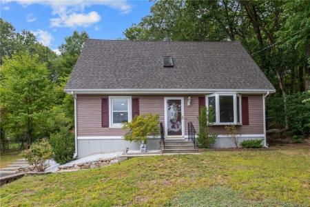 105 Miles Avenue, Woonsocket, Род Айленд 02895, Соединенные Штаты