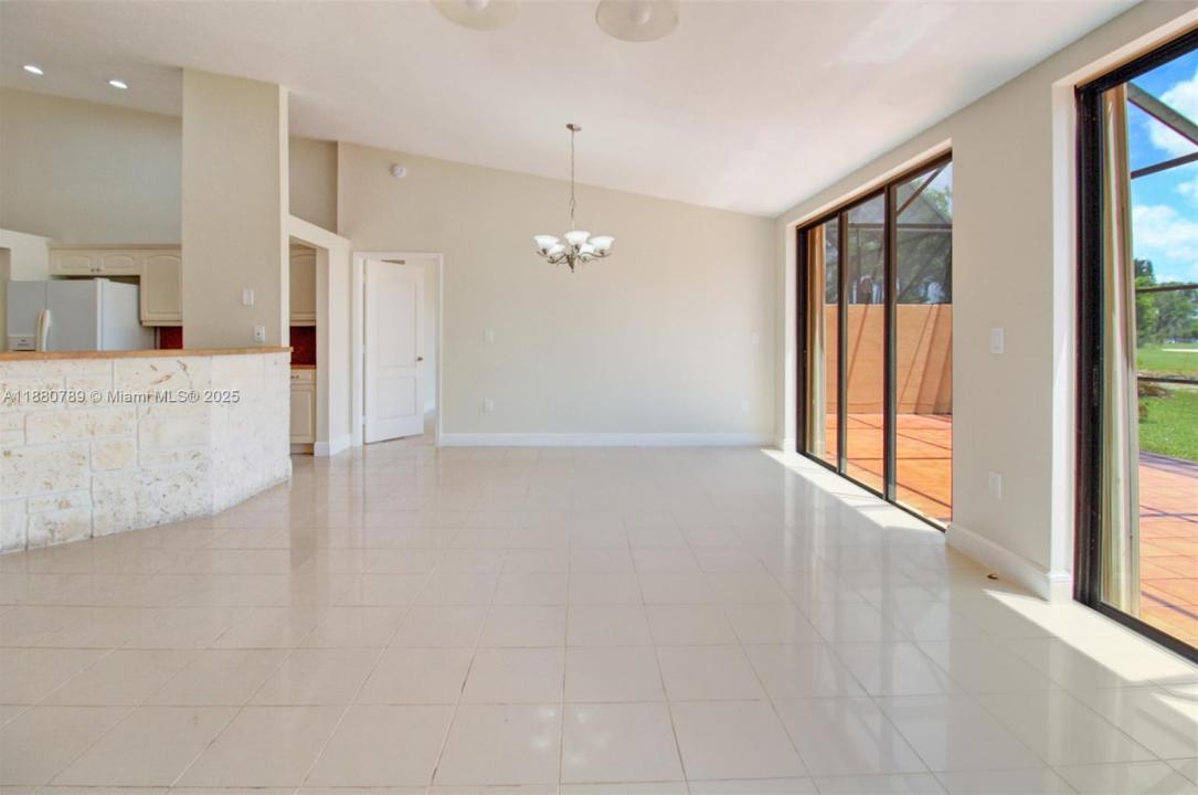 9713 Costa Del Sol Blvd G-99, Doral, フロリダ 33178, アメリカ合衆国