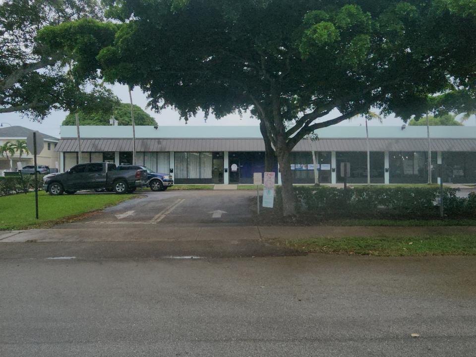 69 NE 3rd Avenue, Deerfield Beach, Florida 33441