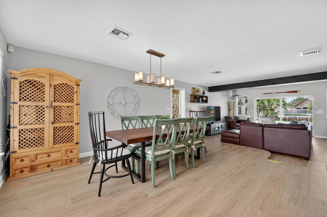 1101 SE 9th Terrace, Cypress Lake Estates 52-3, Pompano Beach, فلوريدا 33060, الولايات المتحدة