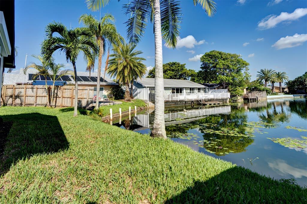 1921 NW 40th Ct, Royal Palm Lake Esta, Oakland Park, Florida 33309