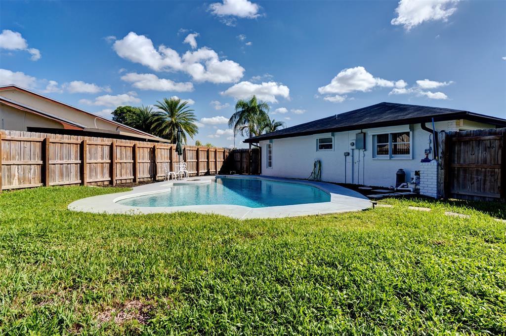 1921 NW 40th Ct, Royal Palm Lake Esta, Oakland Park, Florida 33309