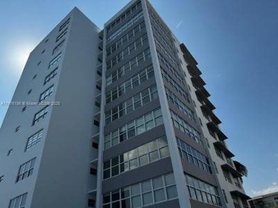 9100 W Bay Harbor Dr 7A, Bay Harbor Islands, Florida 33154, USA