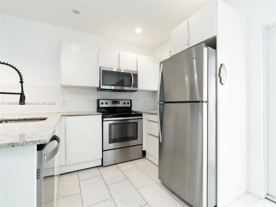 3621 NE 11th Ave 3641, Oakland Park, 플로리다 33334, 미국
