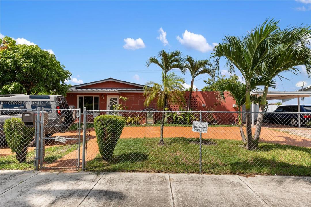 1211 NW 179th St, Miami Gardens, Florida 33169, Estados Unidos