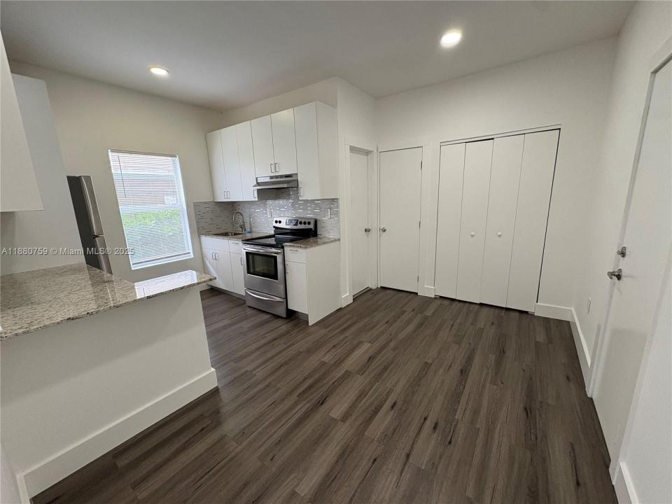 3237 SW 4th St 2, Miami, Florida 33135