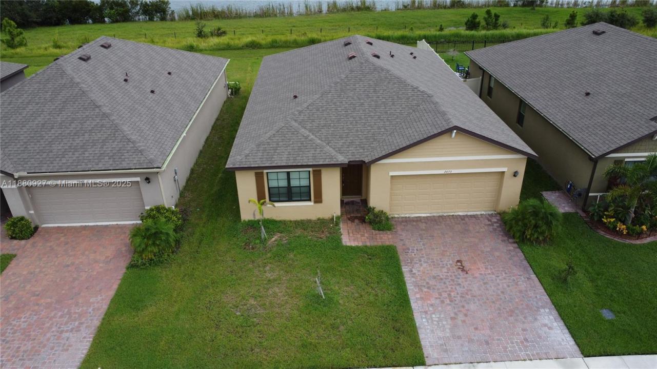 2073 Farmhouse RD SE, Palm Bay, 佛罗里达州 32909, 美国