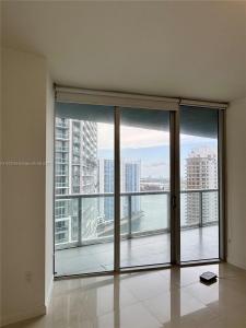 495 Brickell Ave 3106, Miami, Florida 33131, USA