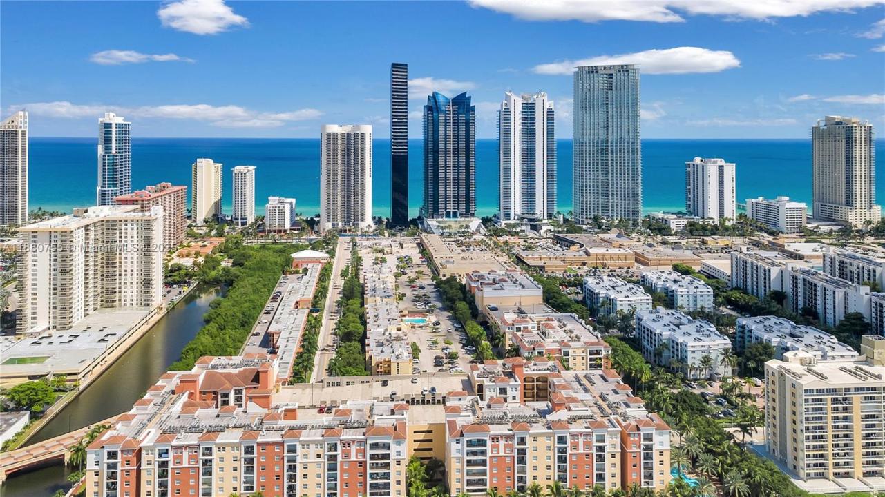 17100 N Bay Rd 1603, Sunny Isles Beach, Floride 33160, États-Unis