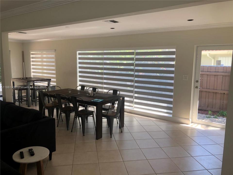 2532 NE 27th Ave 1, Fort Lauderdale, Floride 33305, États-Unis