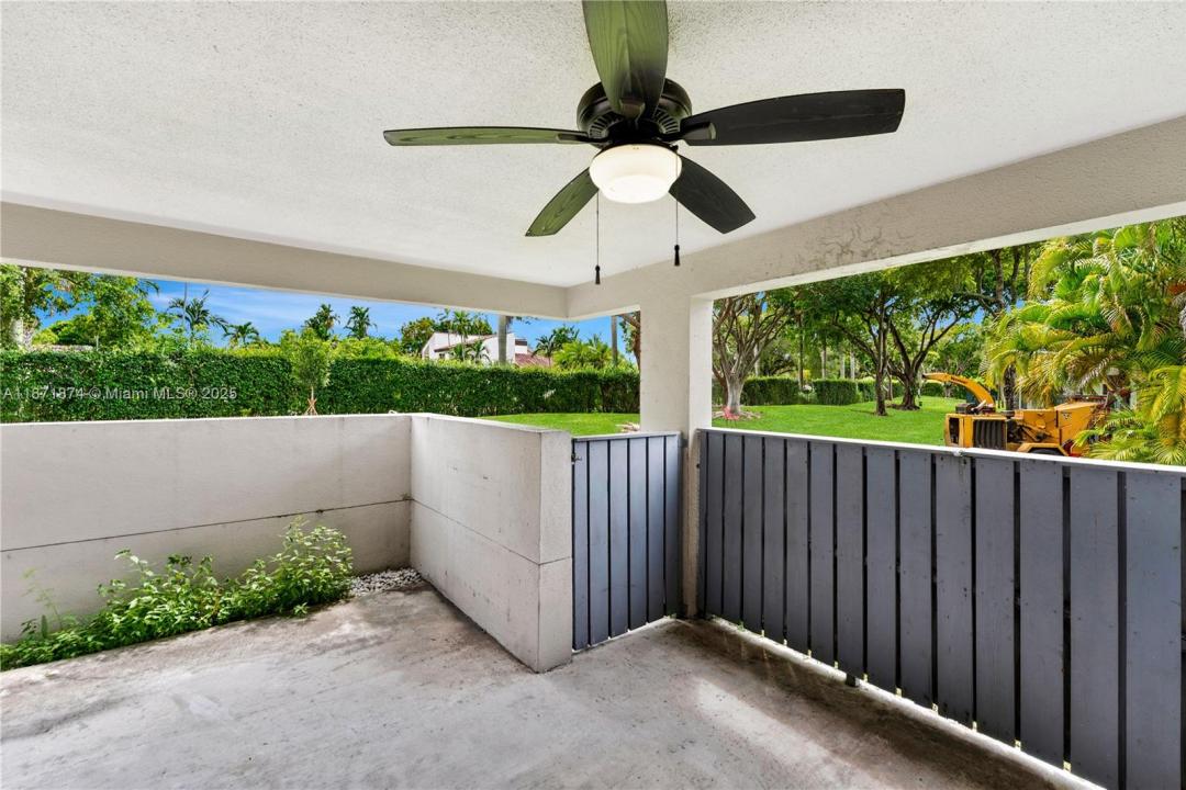 13280 SW 88th Ln 103B, Miami, Florida 33186