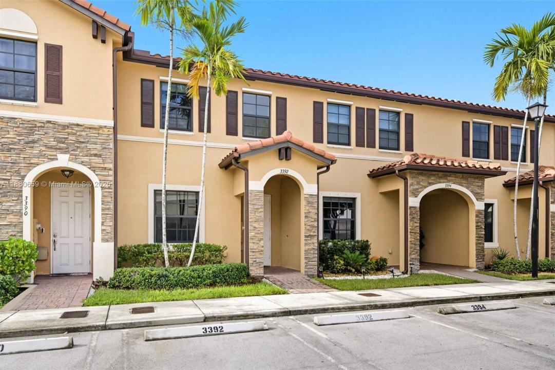 3392 W 92nd Pl 3392, Hialeah, Florida 33018, Estados Unidos