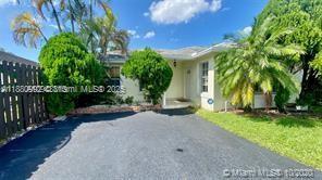 5722 NW 101st Ct, Doral, Florida 33178, Amerika Birleşik Devletleri