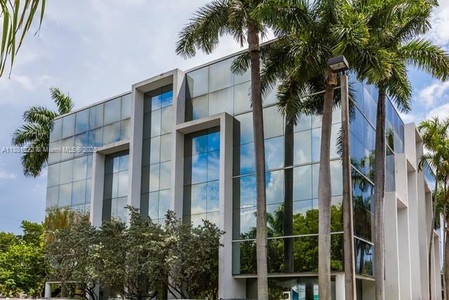 16855 NE 2 AVE N204, North Miami Beach, فلوريدا 33162, الولايات المتحدة