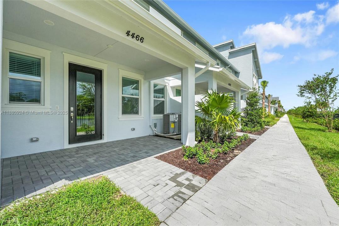 4466 Longwood Lake Sq 4466, Westlake, Florida 33470, Estados Unidos